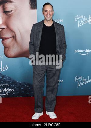 Los Angeles, États-Unis.06e décembre 2021.LOS ANGELES, CALIFORNIE, États-Unis - DÉCEMBRE 06 : l'acteur Tony Hale arrive à la première de Los Angeles d'Amazon Studios 'étant les Ricardos' tenue à l'Academy Museum of Motion Pictures le 6 décembre 2021 à Los Angeles, Californie, États-Unis.(Photo de Xavier Collin/image Press Agency) Credit: Image Press Agency/Alay Live News Banque D'Images