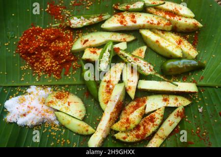 cornichon de mangue cru cornichon de style kerala Banque D'Images