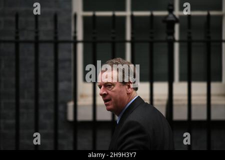 Downing Street, Londres, Royaume-Uni.7 décembre 2021.Alister Jack MP, secrétaire d'État pour l'Écosse, à Downing Street pour une réunion hebdomadaire du cabinet.Crédit : Malcolm Park/Alay Live News. Banque D'Images