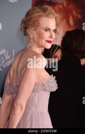 LOS ANGELES, CA - DÉCEMBRE 06 : Nicole Kidman participe à la première de Los Angeles d'Amazon Studios 'étant les Ricardos' à l'Academy Museum of Motion Pictures le 06 décembre 2021 à Los Angeles, Californie. Banque D'Images