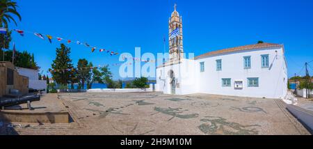 Vue sur l'île étonnante de Spetses, Grèce. Banque D'Images