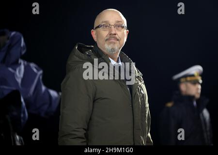 Non exclusif: ODESA, UKRAINE - 06 DÉCEMBRE 2021 - le ministre de la Défense de l'Ukraine Oleksii Reznikov est vu lors de la célébration du jour de l'A Banque D'Images