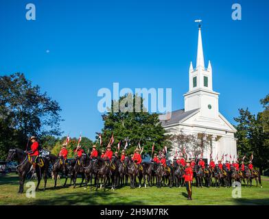 Gendarmerie royale du Canada en formation pour la parade de la foire de Topsfield, Topsfield, Massachusetts, États-Unis Banque D'Images