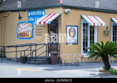 LA NOUVELLE-ORLÉANS, LA, États-Unis - 8 AOÛT 2021 : New Orleans Coffee and Beignet Company, dans le centre-ville de la Nouvelle-Orléans Banque D'Images