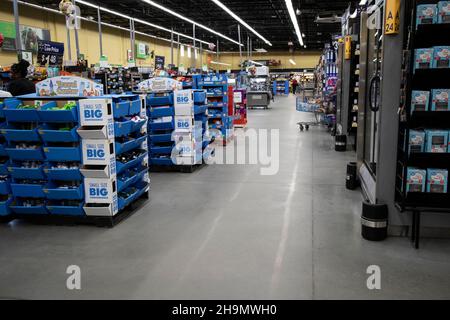 Columbia County, GA USA - 07 28 21: Walmart marché de quartier magasin de détail Banque D'Images