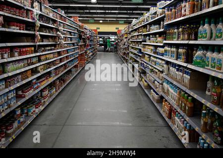 Columbia County, GA USA - 07 28 21: Walmart marché de quartier magasin de détail Banque D'Images