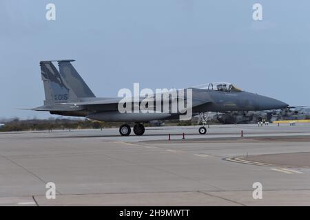 F-15 C taxis à MCAS Miramar, San Diego, Californie Banque D'Images