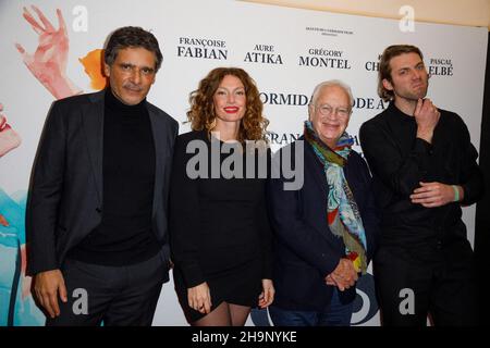 Directeur Aurelie Saada, Damien Chapelle, Bernard Murat, Pascal Elbe assister à la première de Rose qui s'est tenue au cinéma Pathe Weppler à Paris, France, le 7 décembre 2021.Photo de David Boyer/ABACAPRESS.COM Banque D'Images