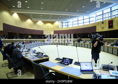 Bruxelles, Belgique.8th décembre 2021.Réunion des Commissaires européens à la Commission européenne à Bruxelles (Belgique), le 8 décembre 2021.(Credit image: © Valeria Mongelli/ZUMA Press Wire) Banque D'Images