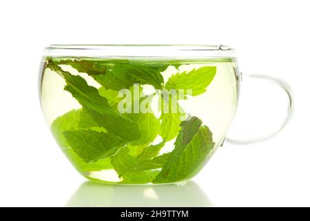 thé, menthe poivrée, tisane, thé à la menthe, vert, chaud, feuilles, feuille, tasse, herbes, boisson, fraîche, blanche, menthe, cure, transparent, chaud, infusé, verre, medi Banque D'Images