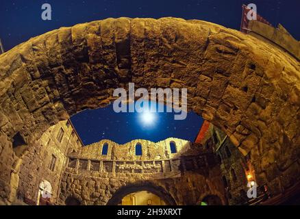 Italie Valle d'Aoste Porta Pretoria | Italie Valle d'Aoste Porta Pretoria Banque D'Images