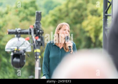 Ratisbonne, Bavière, Allemagne, 18.Août 2021, orateur précédent lors de la campagne d'Annalena Baerbock du parti allemand Buendnis 90 Banque D'Images