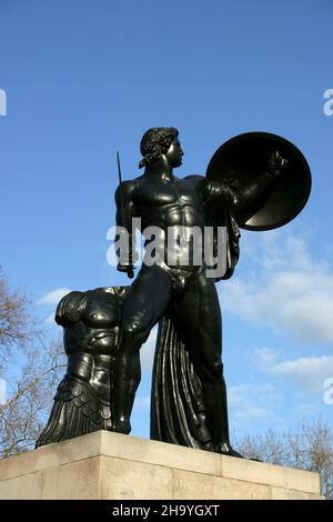 Statue de bronze d'Achille à Hyde Park, Londres, Royaume-Uni. Banque D'Images