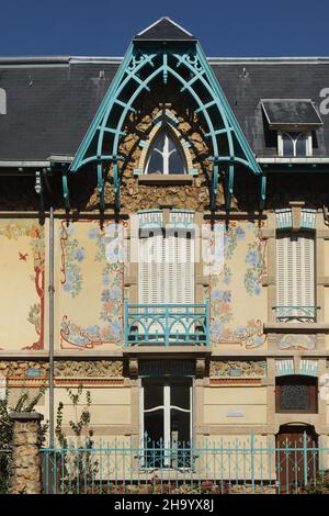 Détail de la Villa les Clématites conçue par l'architecte français Art Nouveau César pain (1907) à Nancy, France. Banque D'Images