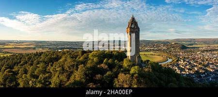 Le National Wallace Monument haut sur Abbey Craig, Stirling, Écosse, Royaume-Uni Banque D'Images