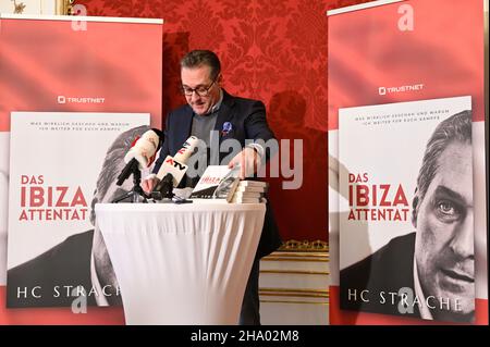 Vienne, Autriche.09th décembre 2021.HC Strache vous invite à la présentation de son livre « Das Ibiza Attenta » Banque D'Images