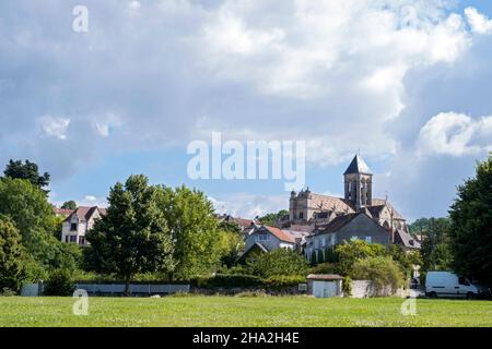 Vétheuil (nord de la France) : village au bord de la Seine, dans le département du Val-d’Oise, où le peintre impressionniste Claude Monet vécut de 1878 à 188 Banque D'Images