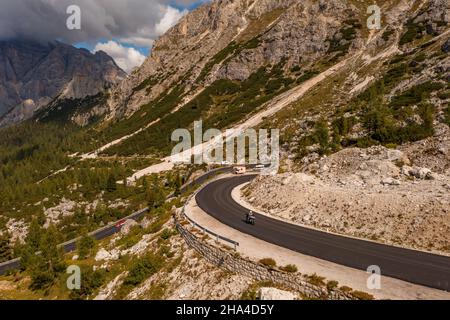 Vue aérienne de Passo Valparola en Italie Banque D'Images