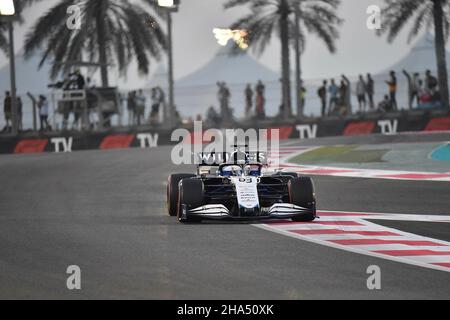 Abu Dhabi, Émirats arabes Unis.10th décembre 2021.10.12.2021, Yas Marina circuit, Abu Dhabi, FORMULE 1 ETIHAD AIRWAYS GRAND PRIX d'ABU DHABI 2021, sur la photo George Russel (GBR), Williams Racing Credit: dpa Picture Alliance/Alay Live News Banque D'Images