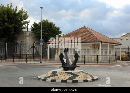 Anchor Roundabout à Ragged Staff Road à Gibraltar Banque D'Images