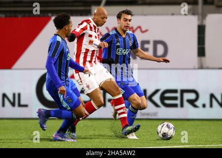 OSS, PAYS-BAS - DÉCEMBRE 10 : Kay Tejan de TOP OSS lors du match néerlandais Keuken Kampioen Divie entre TOP OSS et Ajax U23 à Frans Heesen Stadion le 10 décembre 2021 à OSS, pays-Bas (photo de Ben gal/Orange Pictures) Banque D'Images