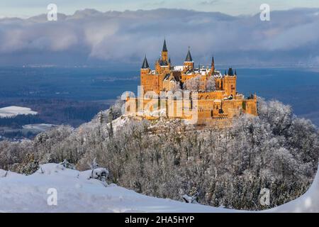 château hohenzollern en hiver, alb souabe, bade-wurtemberg, allemagne Banque D'Images