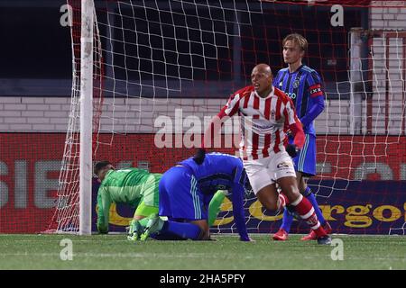 OSS, PAYS-BAS - DÉCEMBRE 10 : Kay Tejan de TOP OSS célébrant son but lors du match néerlandais Keuken Kampioen Divie entre TOP OSS et Ajax U23 à Frans Heesen Stadion le 10 décembre 2021 à OSS, pays-Bas (photo de Ben gal/Orange Pictures) Banque D'Images