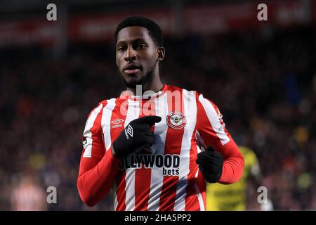 Londres, Royaume-Uni.10th décembre 2021.Shandon Baptiste de Brentford regarde.Match de première ligue, Brentford v Watford au Brentford Community Stadium de Brentford, Londres, le vendredi 10th décembre 2021. Cette image ne peut être utilisée qu'à des fins éditoriales.Utilisation éditoriale uniquement, licence requise pour une utilisation commerciale.Aucune utilisation dans les Paris, les jeux ou les publications d'un seul club/ligue/joueur. photo par Steffan Bowen/Andrew Orchard sports photographie/Alay Live news crédit: Andrew Orchard sports photographie/Alay Live News Banque D'Images