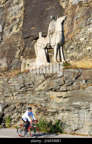 dürnstein, monument watstein, statue équestre de richard coeur de lion et chanteur blondel à wachau,niederösterreich / basse-autriche,autriche Banque D'Images