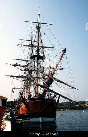 HMB Endeavour, une reproduction du navire utilisé par le capitaine James Cook lors de ses deuxièmes voyages dans l'océan Pacifique. Banque D'Images