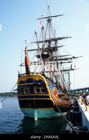 HMB Endeavour, une reproduction du navire utilisé par le capitaine James Cook lors de ses deuxièmes voyages dans l'océan Pacifique. Banque D'Images