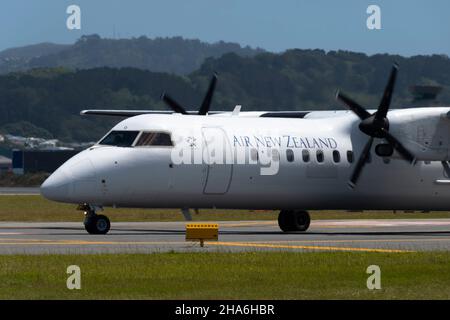 De Havilland Canada Dash 8 311, avion, NZ-NEO, Air Nouvelle-Zélande, aéroport de Wellington,Île du Nord, Nouvelle-Zélande Banque D'Images