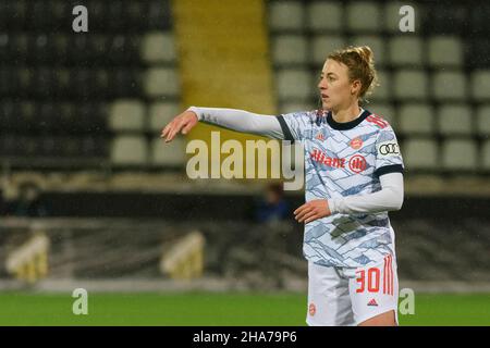 Göteborg, Suède.04th décembre 2021.Hisingen Arena, Göteborg, Swed Carolin Simon (30 FC Bayern Munich) lors du match de l'UEFA Womens Champions League dans le groupe D entre BK Hacken et FC Bayern Munich le 9 2021 décembre à l'arène Hisingen à Göteborg, Suède Sven Beyrich/SPP crédit: SPP Sport Press photo./Alamy Live News Banque D'Images
