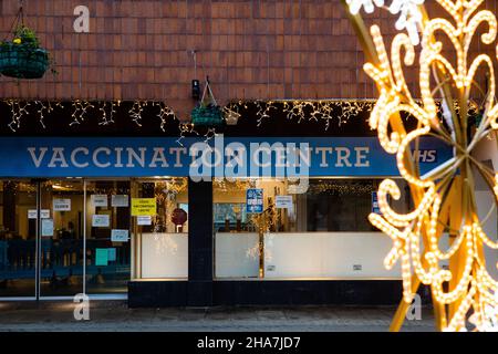 Windsor, Royaume-Uni.10th décembre 2021.Un centre de vaccination NHS est photographié le premier jour de nouvelles restrictions Covid-19 imposées par le gouvernement britannique Banque D'Images