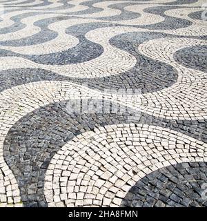 Pavé typique portugais pavé pavé à Lisbonne, Portugal Banque D'Images