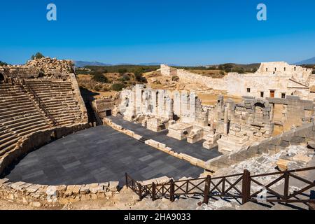 Patara, ancien site archéologique en Turquie et son amphithéâtre.Ruines de l'ancienne ville lycienne Patara, la capitale de la Ligue de Lycia Banque D'Images