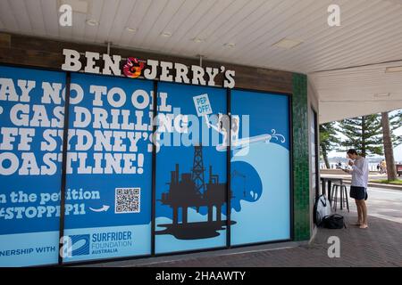 Sydney, une grande affiche encourage les objections à la PEP 11, un permis d'exploration pétrolière pour le forage en mer du gaz dans le bassin de Sydney, association des surfriers Banque D'Images