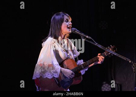 Carmen Consoli durante 'Voevo Fare la rockstar' Tour 2021 - Carmen Consoli, Concerto cantante italiano in Senigallia (AN), Italia, 10 dicembre 2021 Banque D'Images