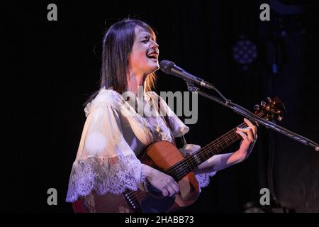 Carmen Consoli durante 'Voevo Fare la rockstar' Tour 2021 - Carmen Consoli, Concerto cantante italiano in Senigallia (AN), Italia, 10 dicembre 2021 Banque D'Images