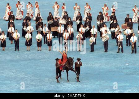 Barcelone, Hiszpania, 25.07.1992.XXV Letnie Igrzyska Olimpijskie W Barcelonie, ceremonia otwarcia.(m.) PAP/Piotr Teodor WalczakBarcelone, Espagne, 25.07.1992.XXV Jeux Olympiques d'été à Barcelone, cérémonie d'ouverture.(m.) PAP/Piotr Teodor Walczak Banque D'Images