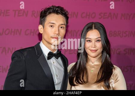 Beverly Hills, Californie, États-Unis.11th décembre 2021.Manny Jacinto, Dianne Doan assister au Gala annuel inoubliable 19th au Beverly Hilton, Beverly Hills, CA le 11 décembre 2021 crédit: Eugene Powers/Alay Live News Banque D'Images