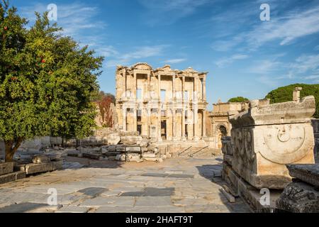 Bibliothèque de Celsus dans la ville antique d'Éphèse, Turquie Banque D'Images