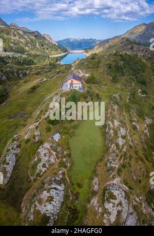 Vue d'été sur Lago di Fregebogia.Carona, Val Brembana, Alpi Orobie, Bergame, province de Bergame,Lombardie, Italie, Europe. Banque D'Images