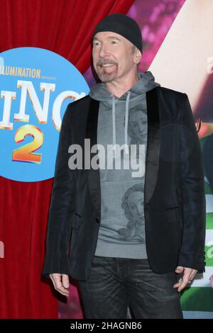 Los Angeles, Californie.12th décembre 2021.The Edge at arrivages for SING 2 Premiere, The Greek Theatre, Los Angeles, CA 12 décembre 2021.Crédit : Priscilla Grant/Everett Collection/Alay Live News Banque D'Images