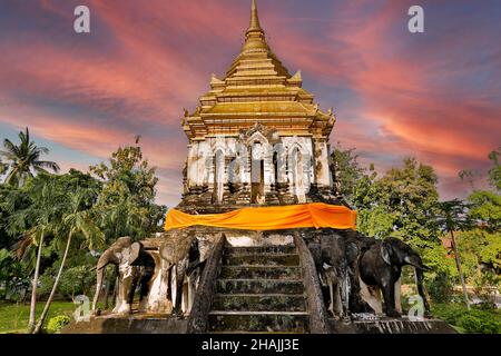 Wat Chiang Man est un temple bouddhiste à l'intérieur de la vieille ville de Chiang Mai, dans le nord de la Thaïlande. Banque D'Images