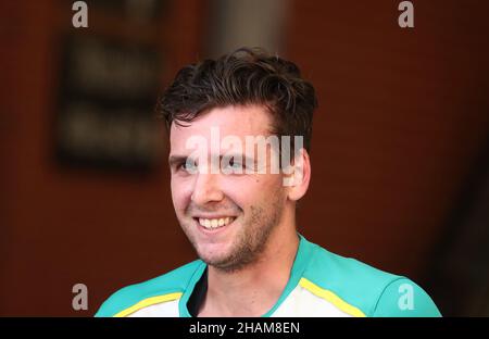 Jhye Richardson d'Australie pendant une session de filets à l'Adelaide Oval, à Adélaïde.Date de la photo: Mardi 14 décembre 2021. Banque D'Images