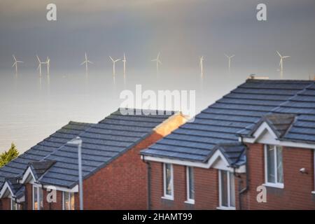 Gwynt y Môr (parc éolien) de 576 mégawatts (MW) situé au large des côtes du pays de Galles, est le cinquième parc éolien offshore en exploitation Banque D'Images