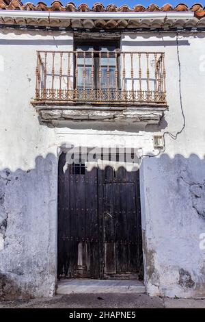 Ancienne maison d'usine dans le village de Castaño del Robledo, Sierra de Aracena, dans les montagnes de Huelva Banque D'Images