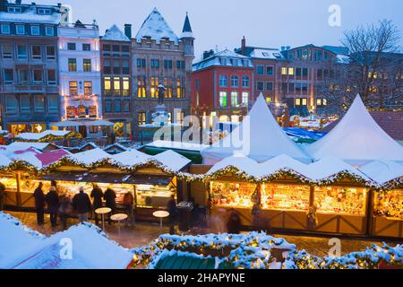 Marché de Noël, Aix-la-Chapelle, Rhénanie du Nord Westphalie, Allemagne Banque D'Images