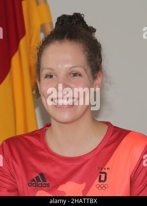 La nageuse allemande Céline Rieder SC Magdeburg à la réception des participants aux Jeux Olympiques de Tokyo à l'Hôtel de ville de Magdebourg Banque D'Images